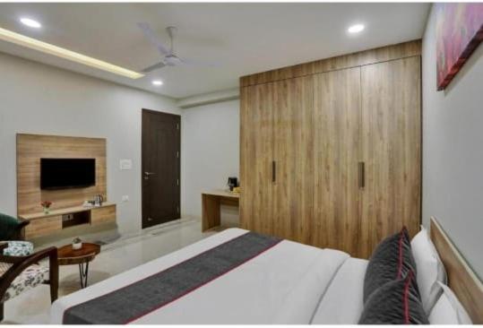 Vibe Hotel 노이다 외부 사진