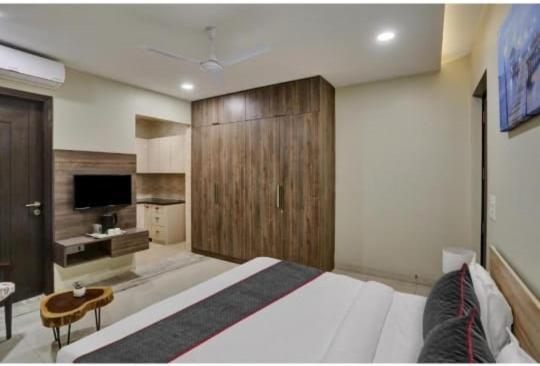 Vibe Hotel 노이다 외부 사진